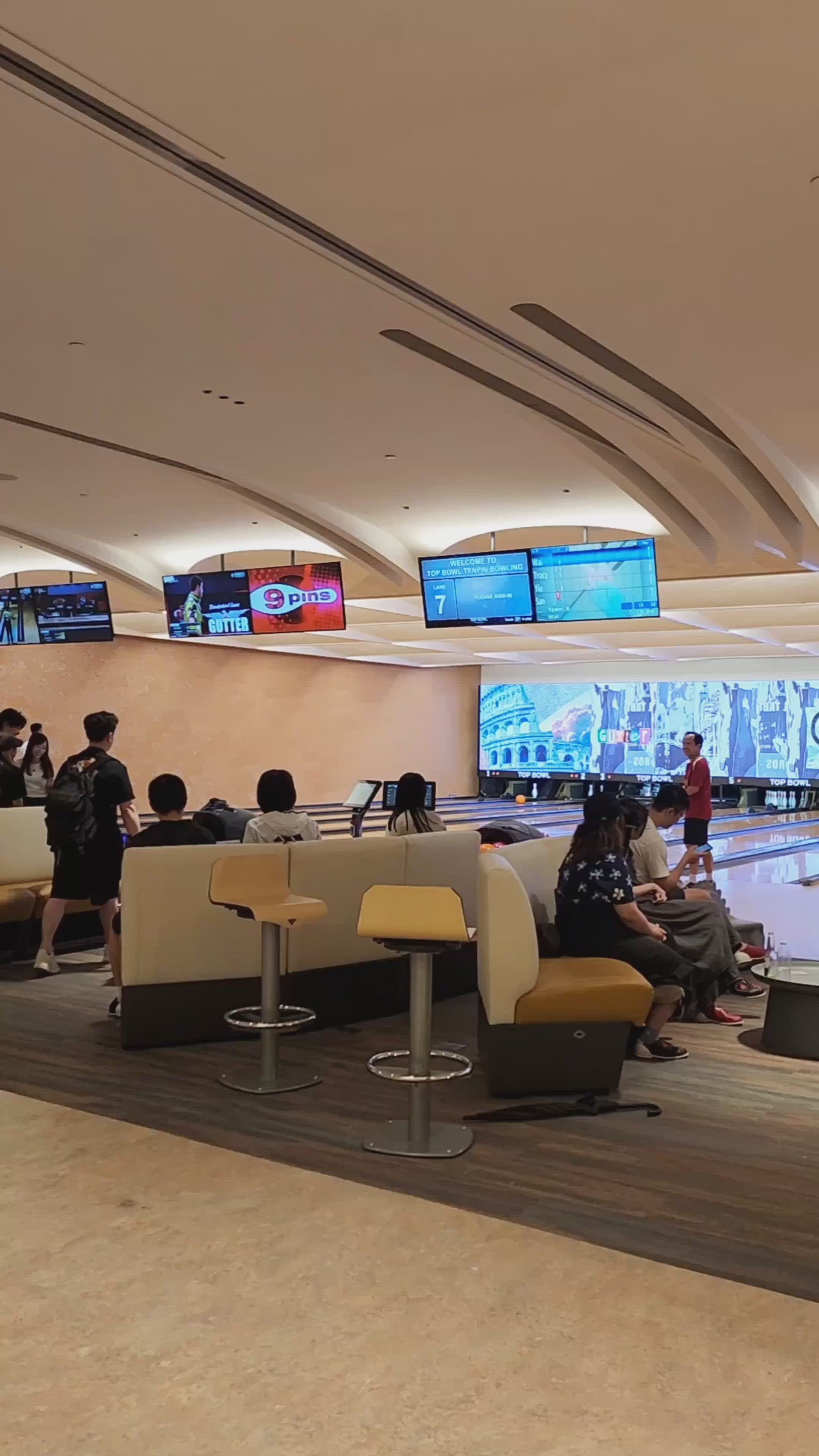 寵物友善保齡球場