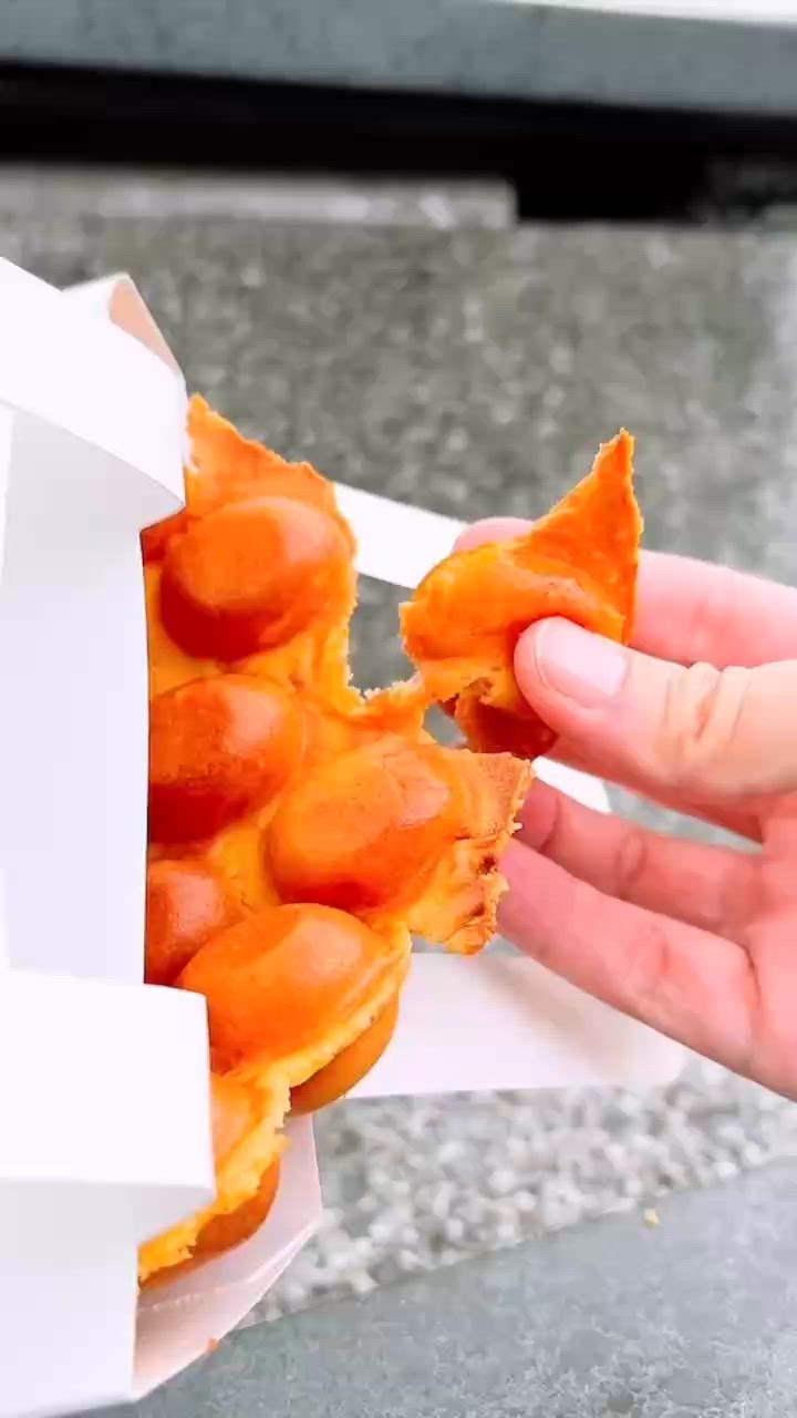 🎏邊個會想試🤪腐乳黃金雞蛋仔‼️