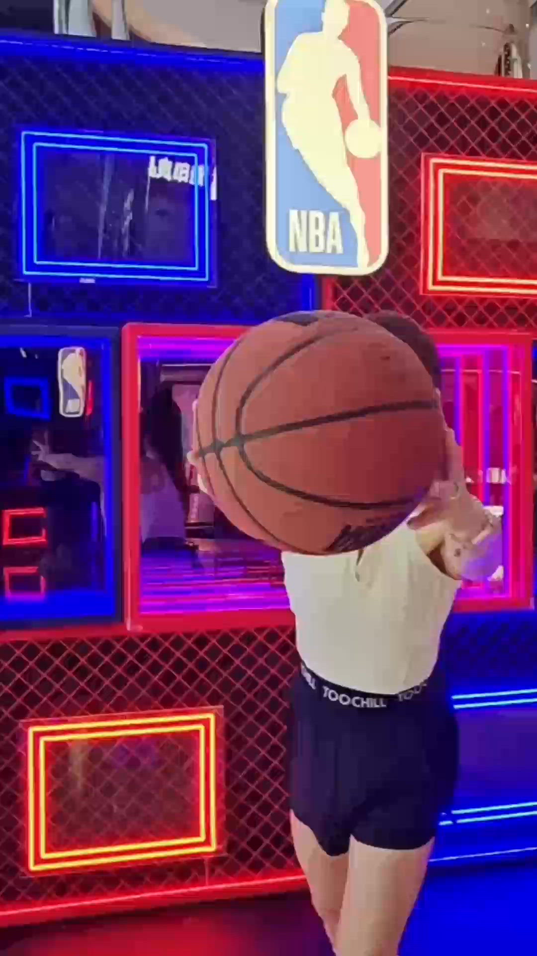籃球嘉年華🏀！十大主題區等你嚟玩！