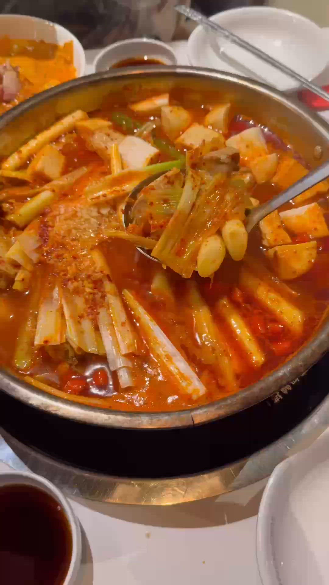 辣炖雞湯🤤！蒜味爆燈！🐔🌶️
