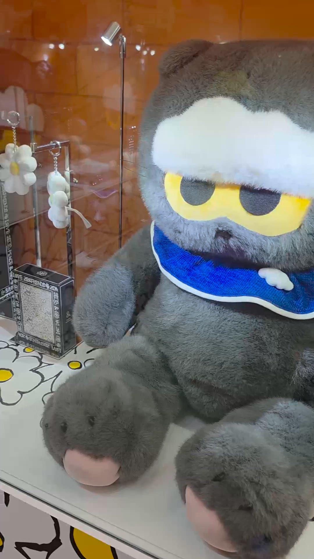Zo& and friend展覽