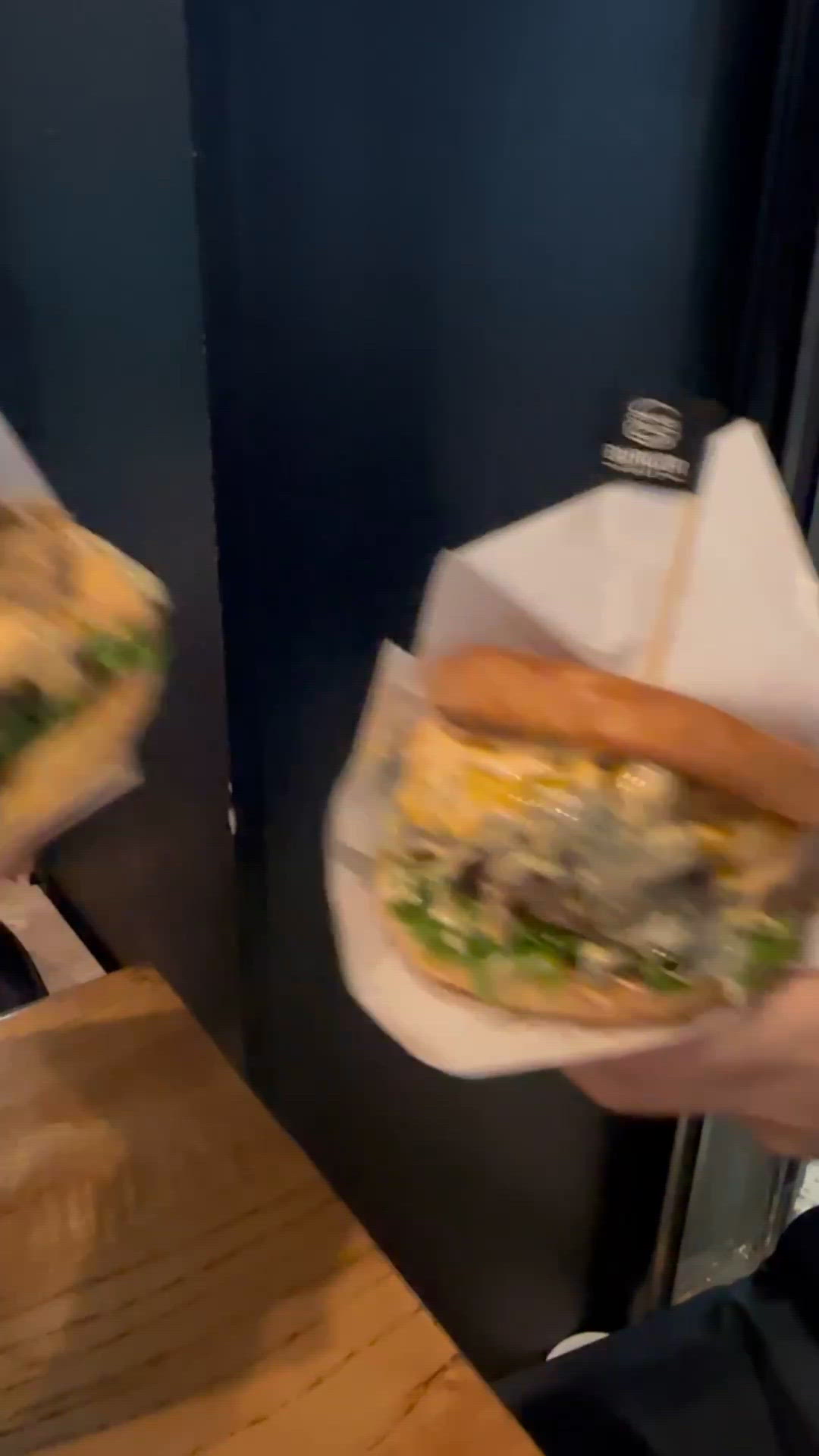 外國人主理手工漢堡店