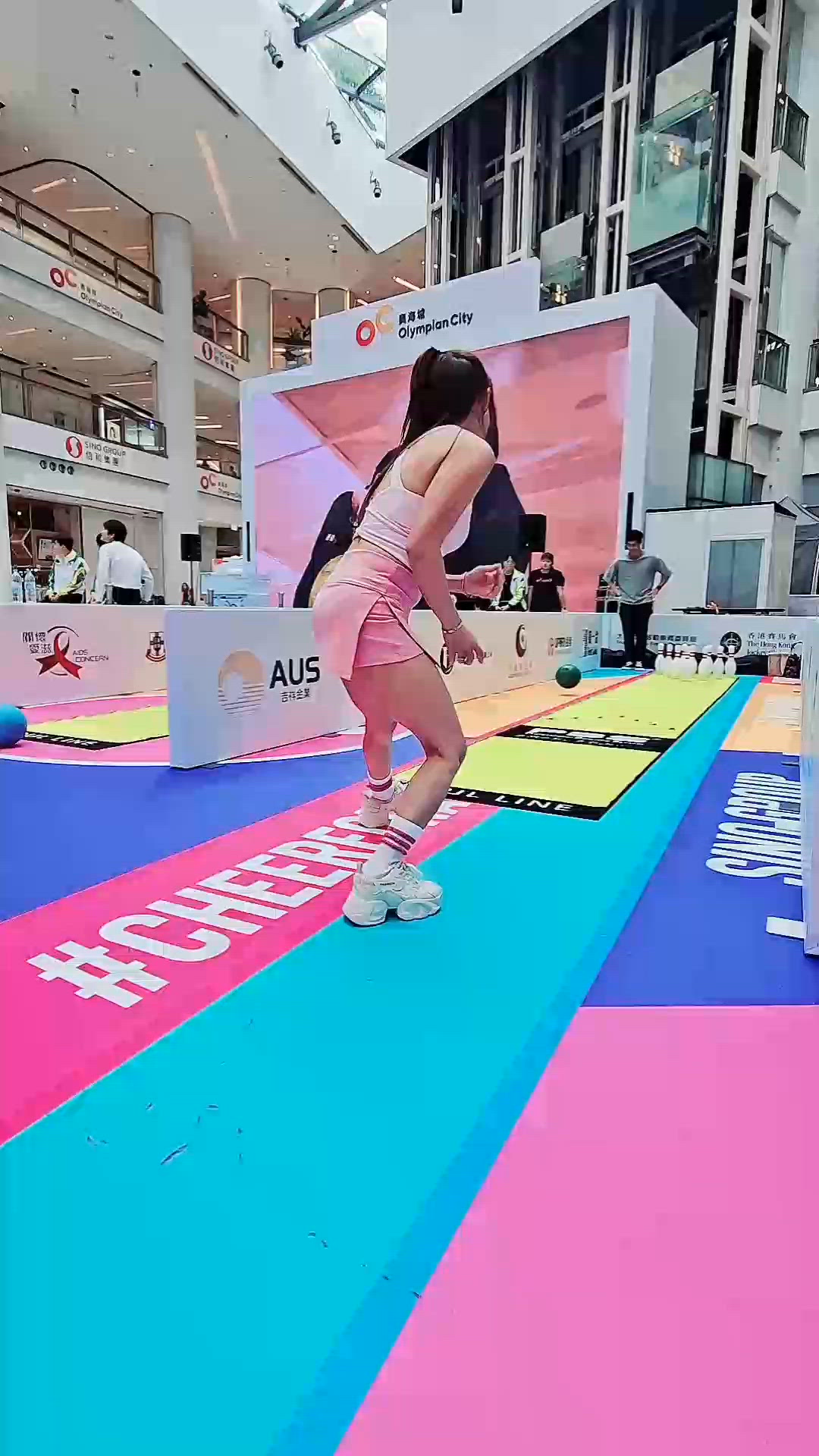 奧海城有得玩迷你保齡球！免費任玩架！咩運動都鍾意嘅我，最渣就