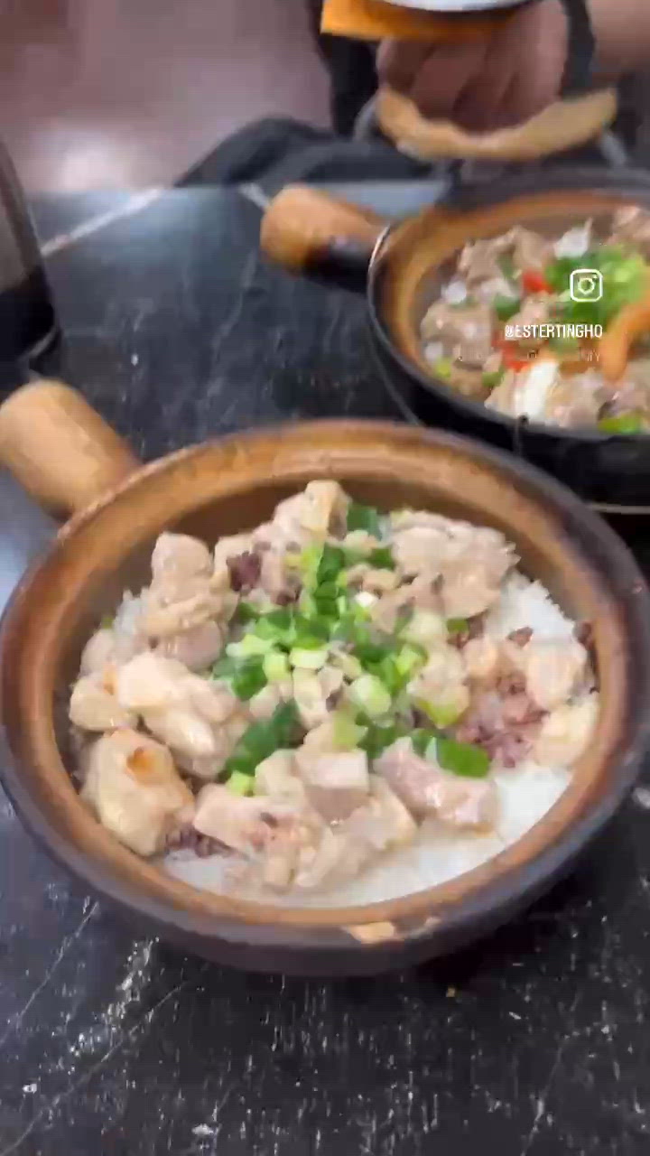 廟街必食 💕 熱烘烘煲仔飯