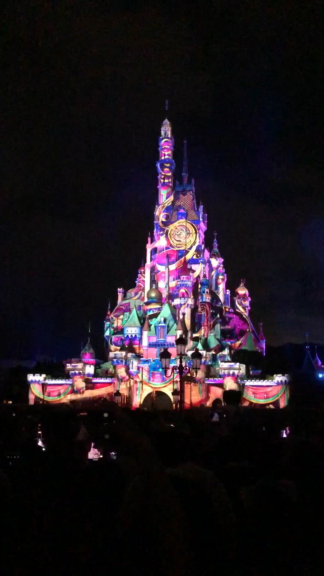 3號風球下的迪士尼！✨🏰