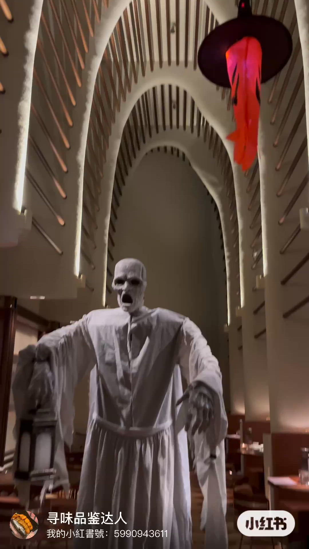 🎃 萬聖節打卡必去！木化石餐廳👻！ (14字)