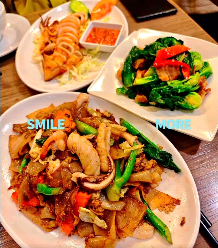 泰象館勁好食😋！燒烤魷魚正爆！🤤