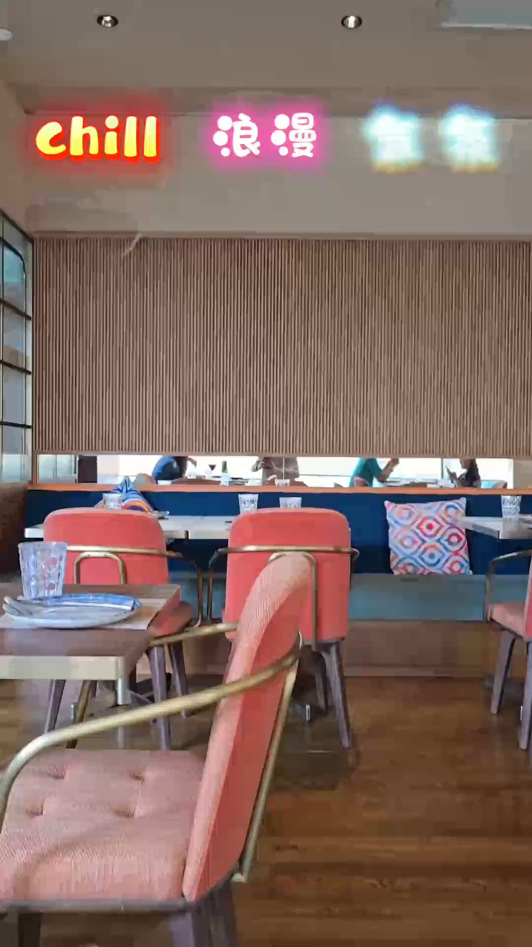 中環西班牙菜😍！露天酒吧chill🥂！星期六日限定！