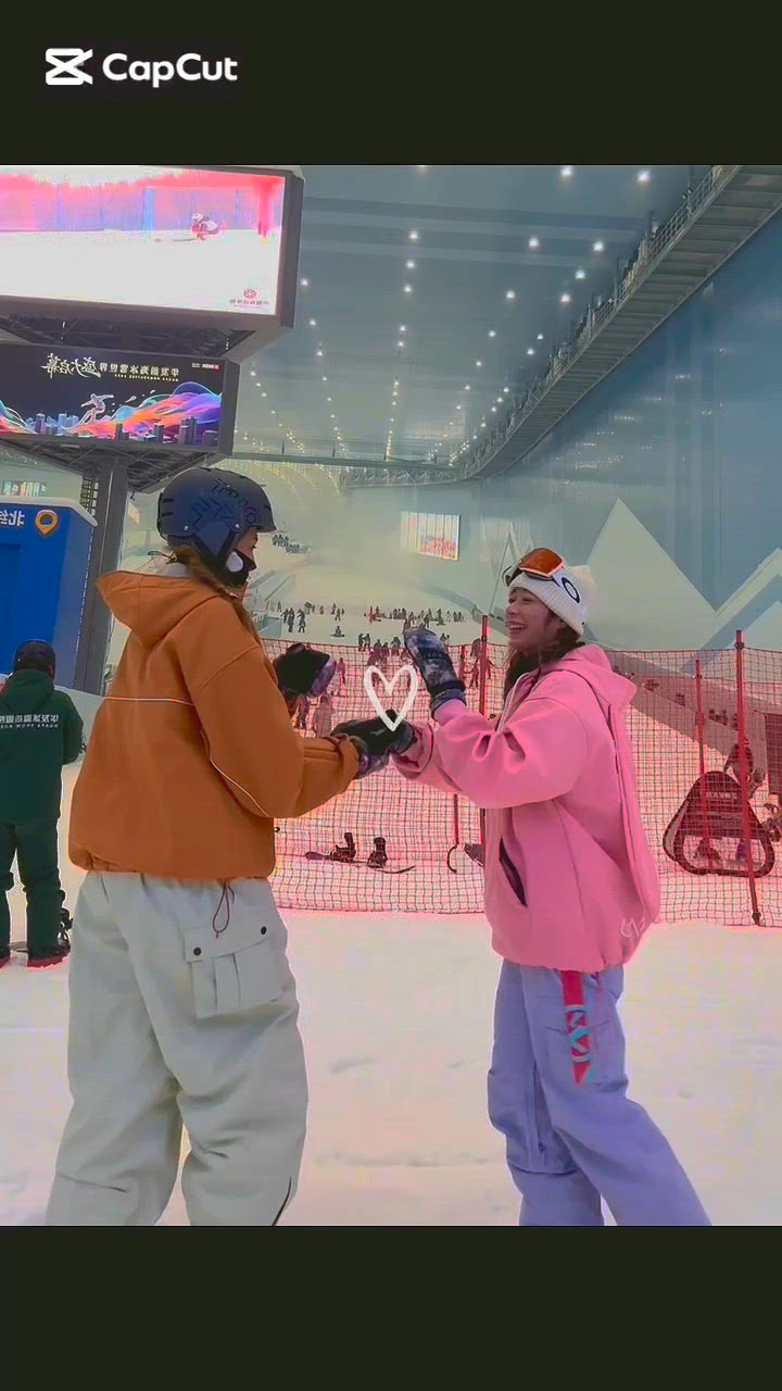 浪漫唔止愛情！同BFF雪場跳舞💃🏻❄️