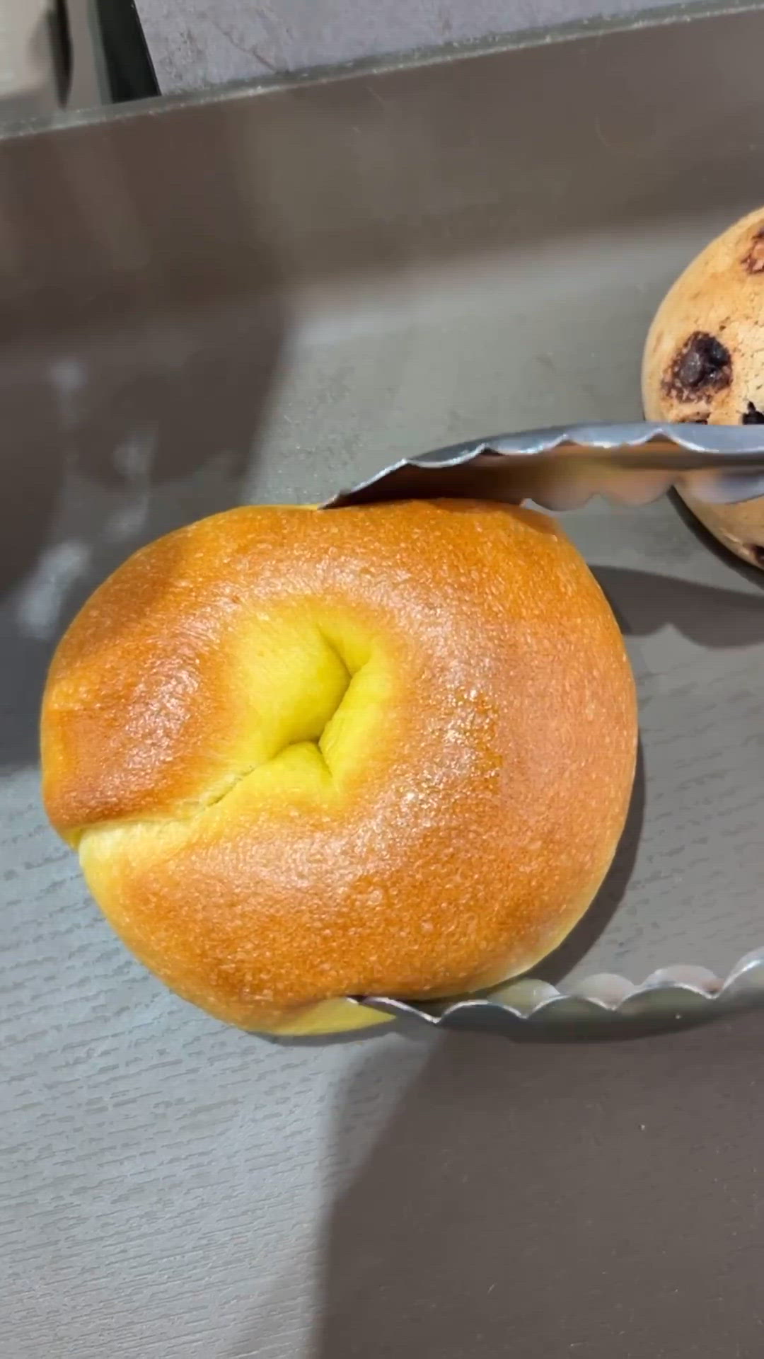 終於明點解放工永遠搶唔到佢嘅Bagel
Q彈Q彈!
呢個南瓜