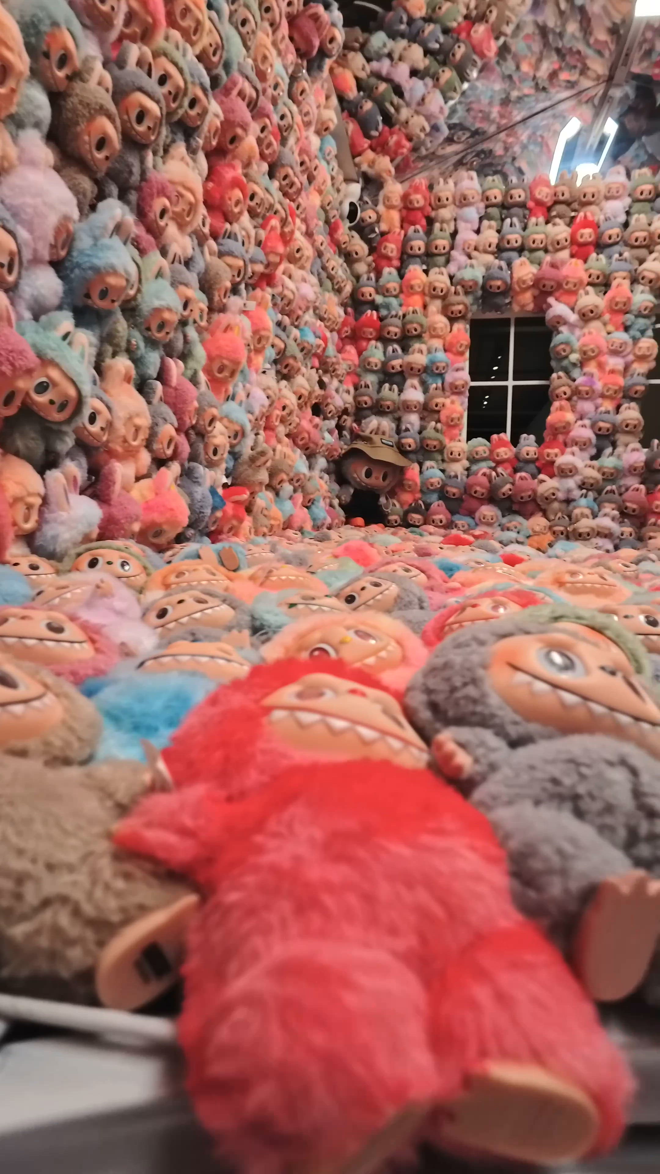 THE MONSTERS十週年巡展香港站