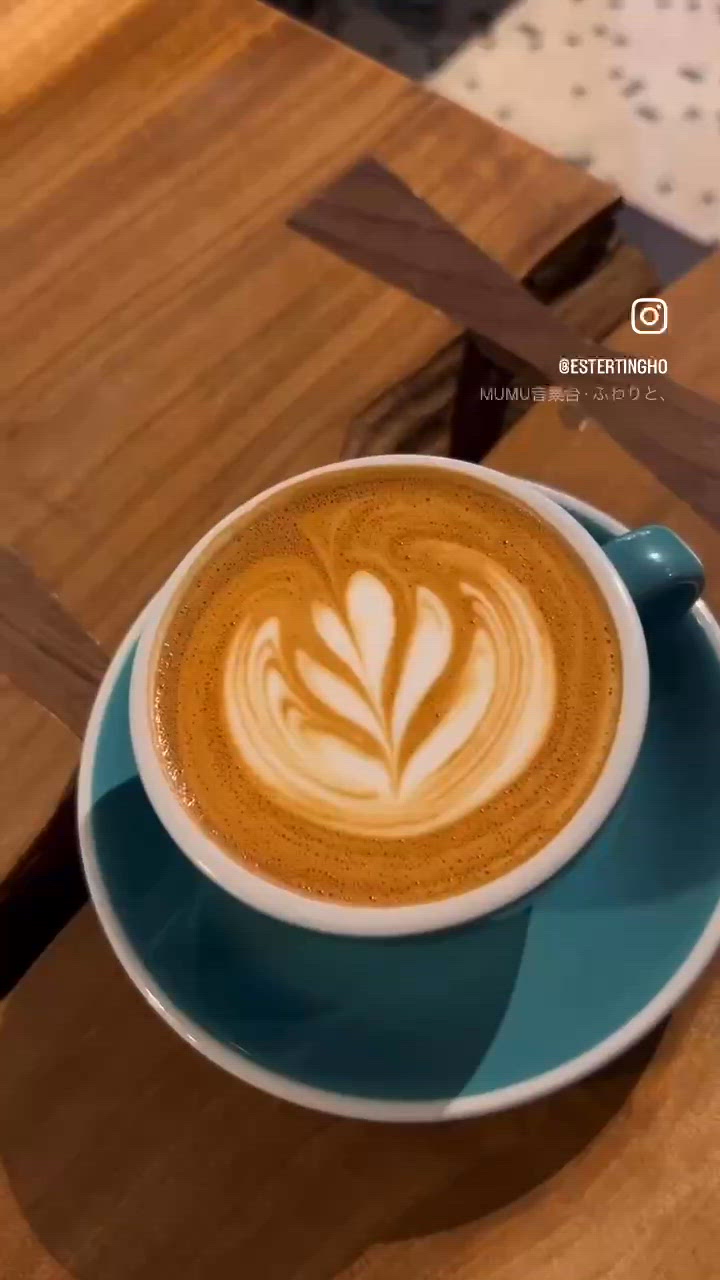 隱藏在書店的 cafe