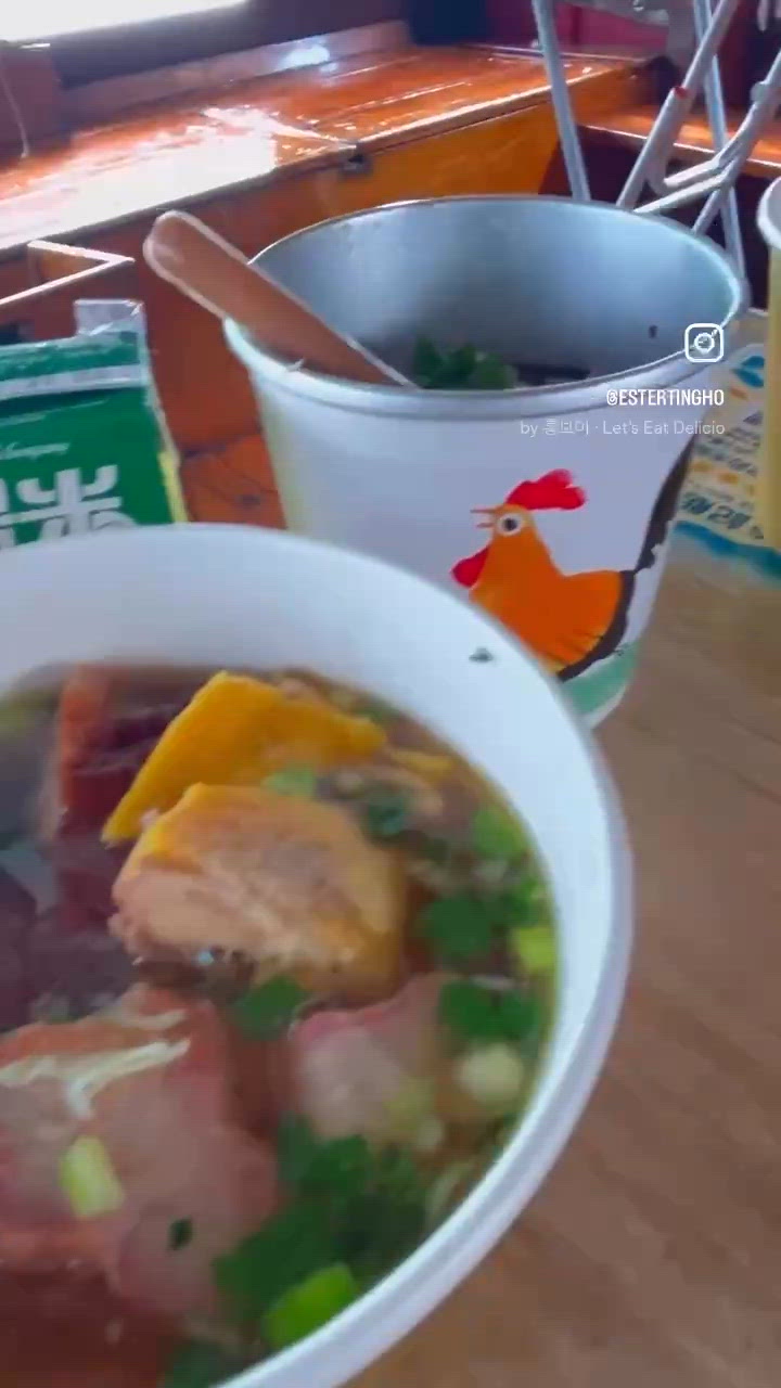 香港仔避風塘 💕 在艇仔食正宗漁村風味艇仔粉