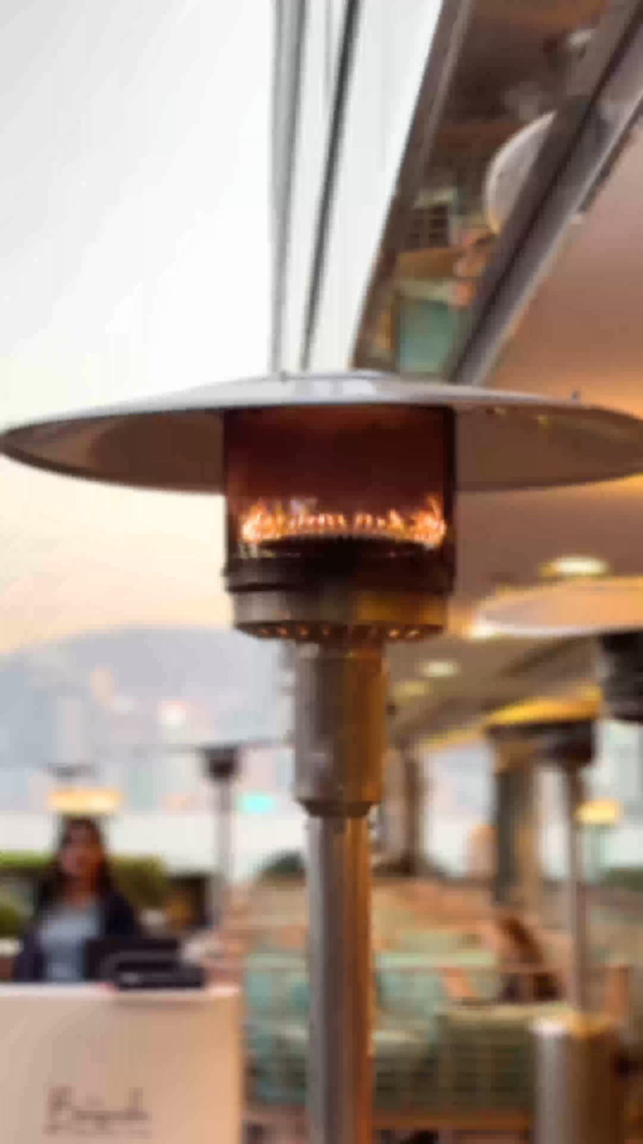 免費無人機表演😍維港靚景泰西餐🍽️🌟