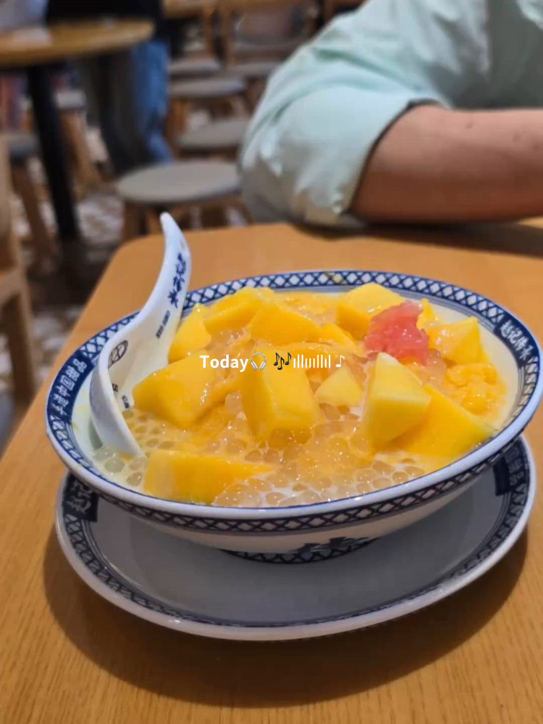 🥣 深圳趙記傳承:養生療癒系甜品!足料木瓜桃膠鮮奶