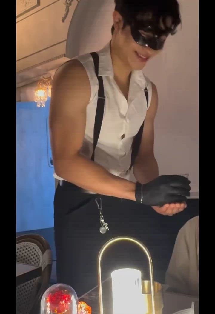 👸Royal Inn 宮廷風．女王晚宴的儀式感饗宴🧑🏼‍🐰‍🧑🏻
