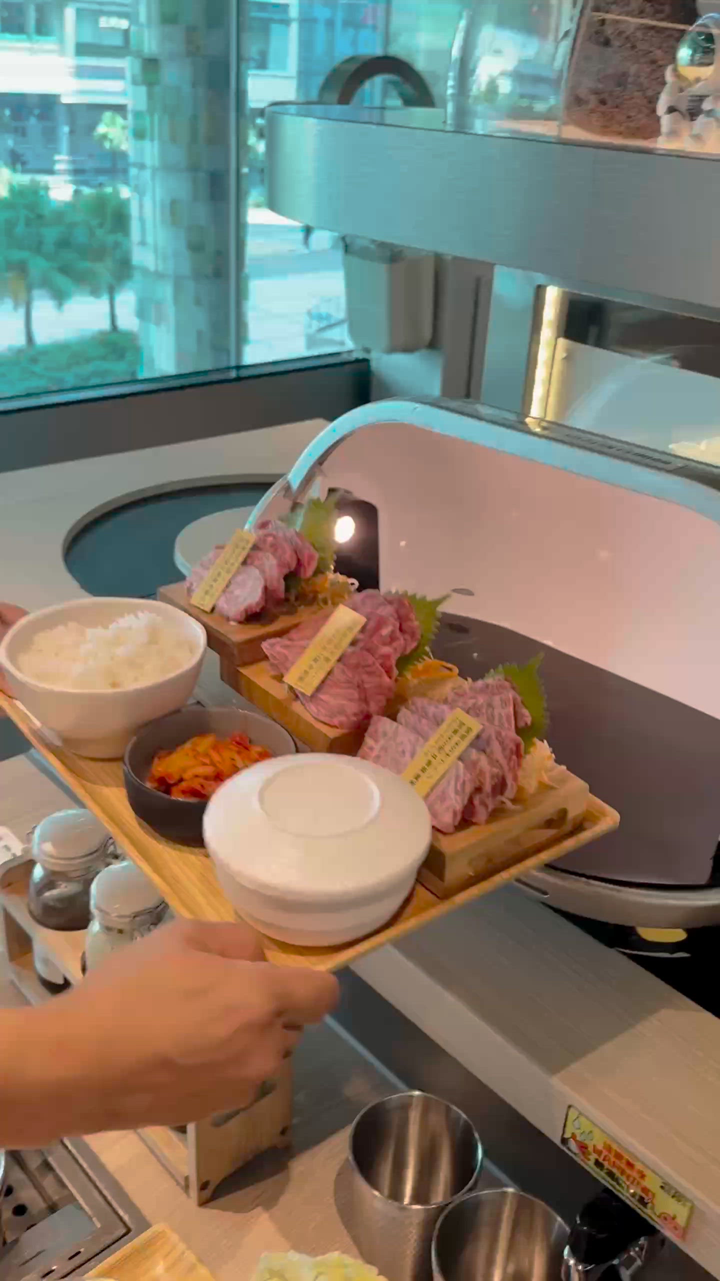 再上太空！太空船送餐依然有驚喜